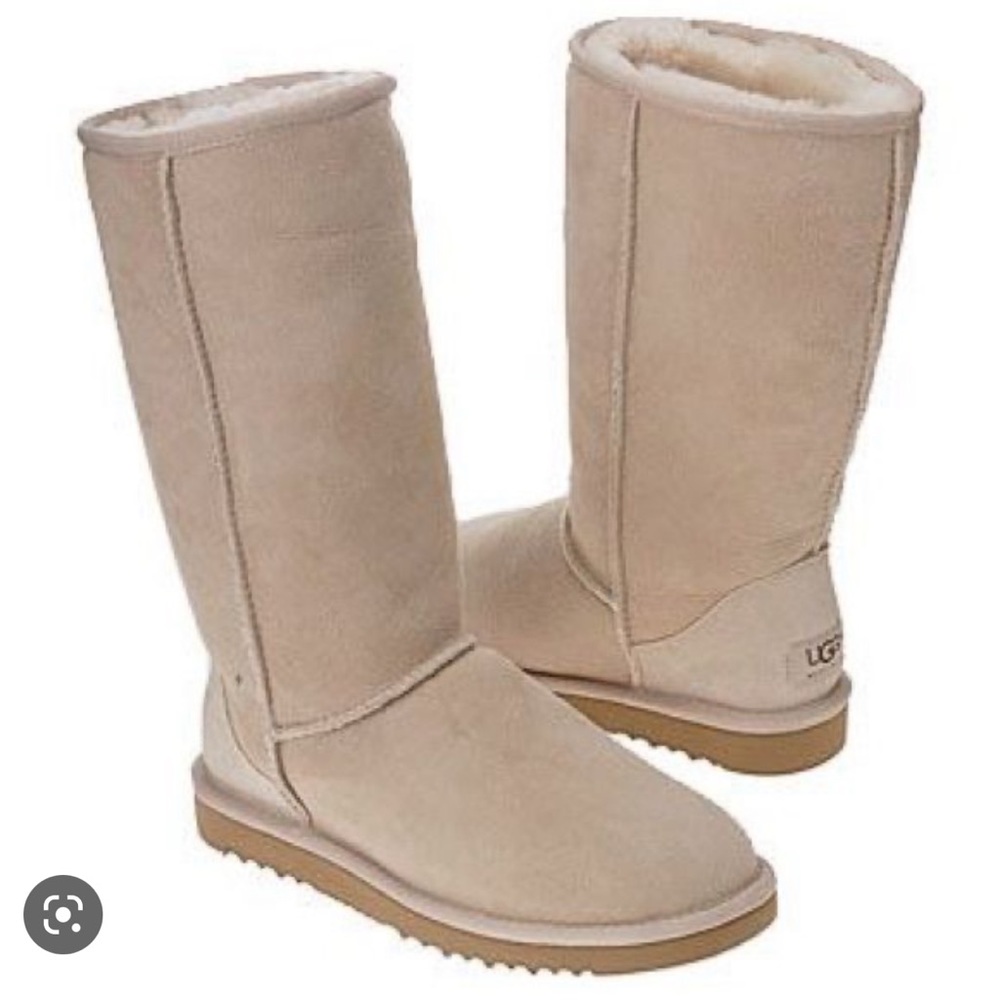 Ugg classic tall size 9